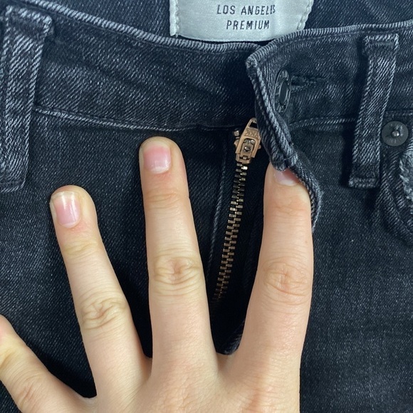 AGOLDE Sophie Mid Rise Skinny Crop Temple - Black Jeans - Size 28 - Picture 9 of 15